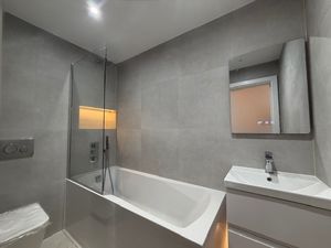 Photo 8- click for photo gallery